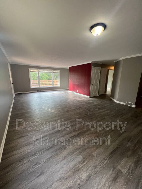 Building Photo - 20825 Rte 19