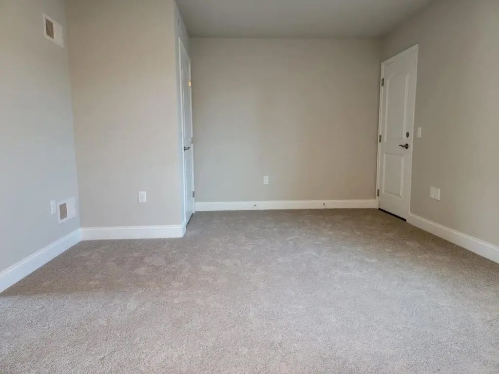 Building Photo - 605 White Chapel Rd