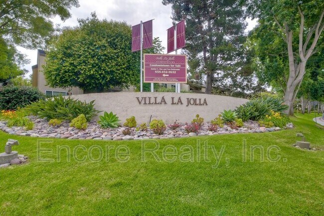 Building Photo - 8545 Villa La Jolla Dr