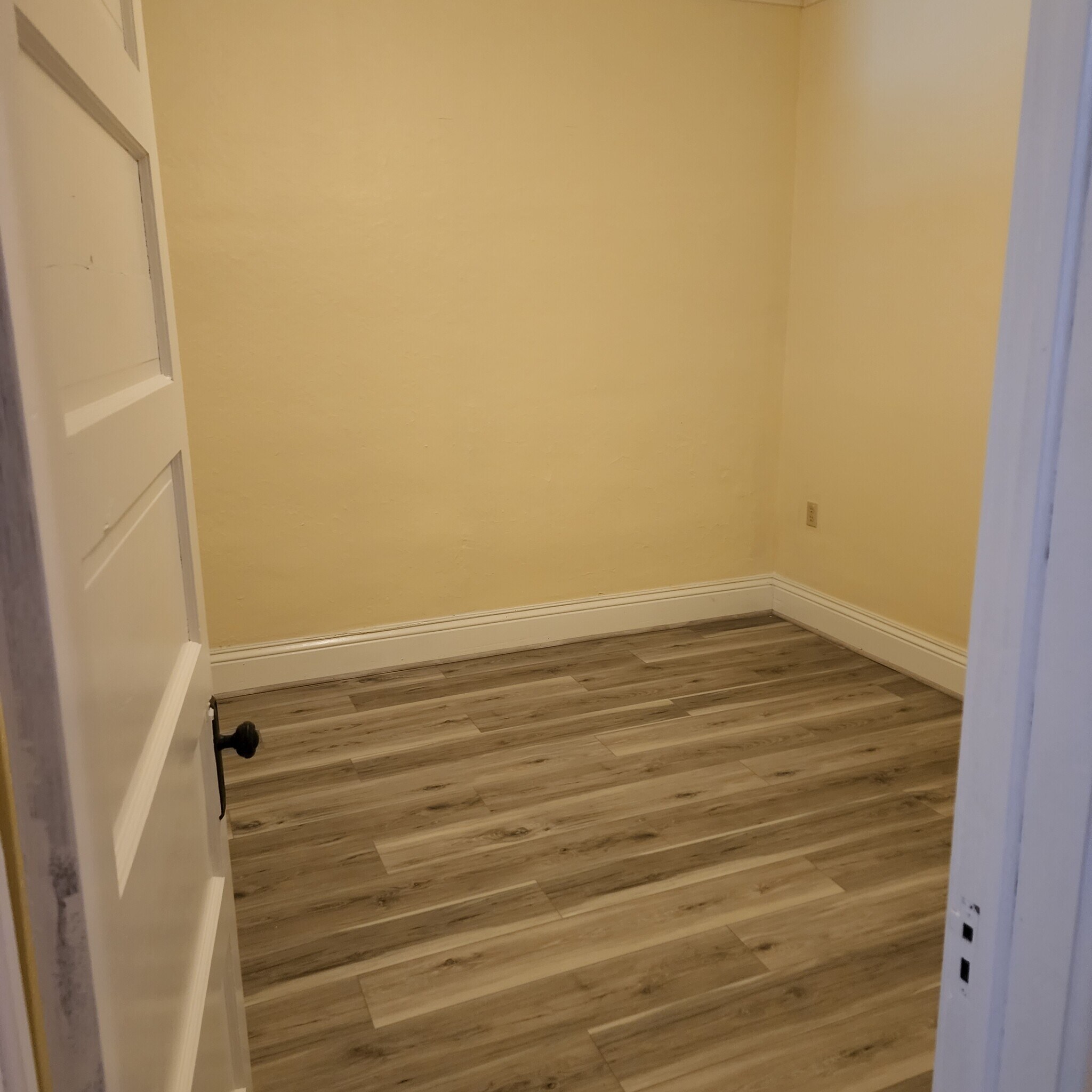 Building Photo - 325 State St