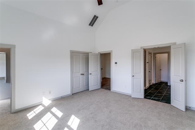 Building Photo - 308 Spring Hill Rd