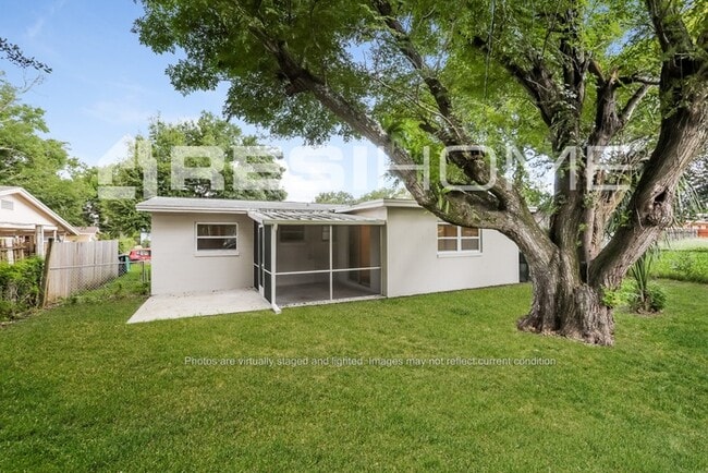 Building Photo - 1407 Sunridge Rd