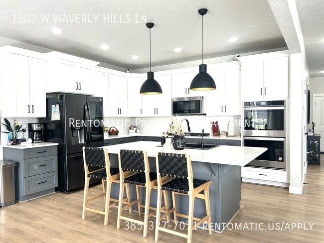 Building Photo - 1207 W Waverly Hills Ln