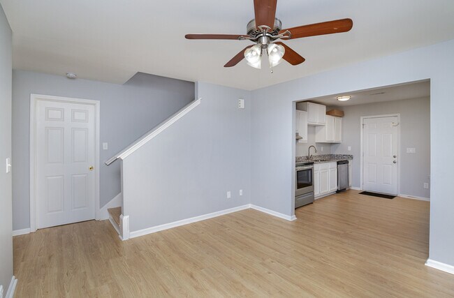 Building Photo - 4206 Wilson Ln