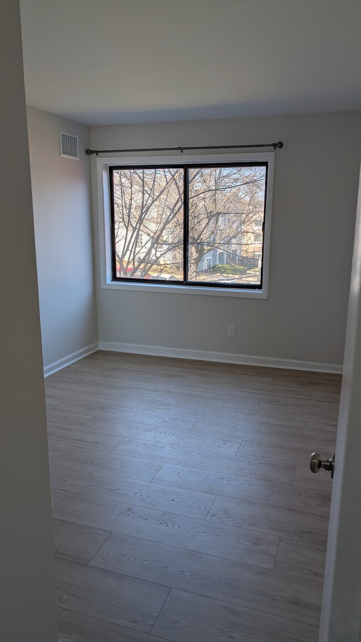 Building Photo - 6431 Richmond Hwy