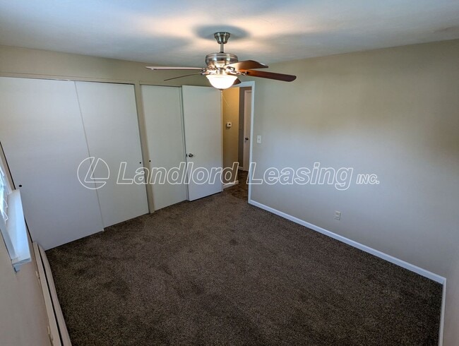 Building Photo - Beautifully Maintained Brick Duplex