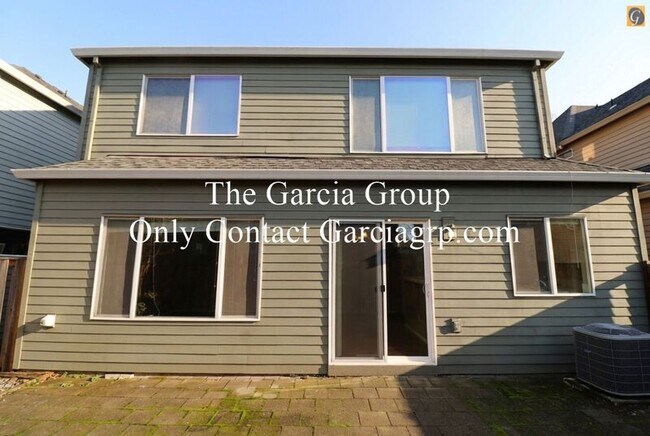 Building Photo - 6034 Northeast Birch Street