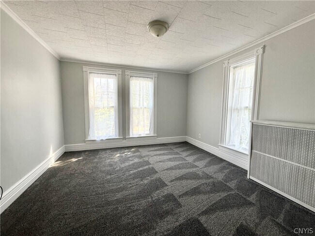 Building Photo - 203 Keyes Ave