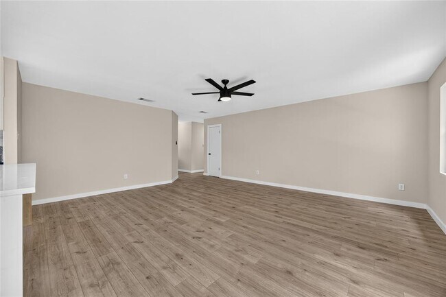 Building Photo - 6222 Wagon Bend