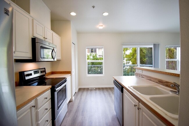Building Photo - Astounding Condo  End Unit, Garage include...