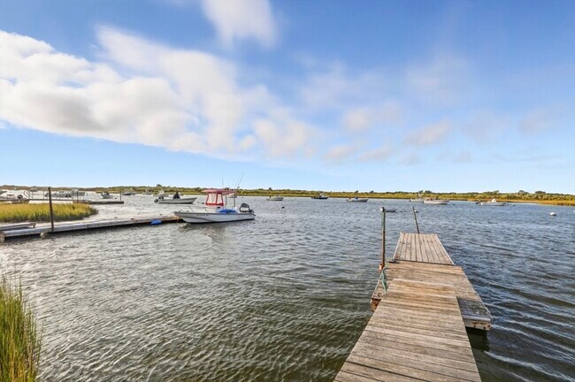 Building Photo - 26 Tennessee Ave