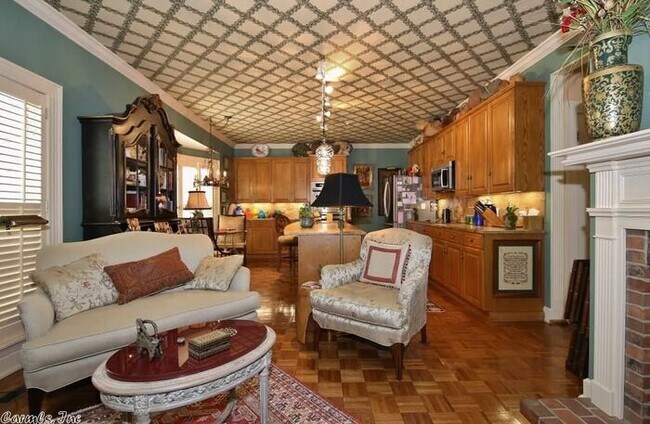 Building Photo - River Bend Townhome