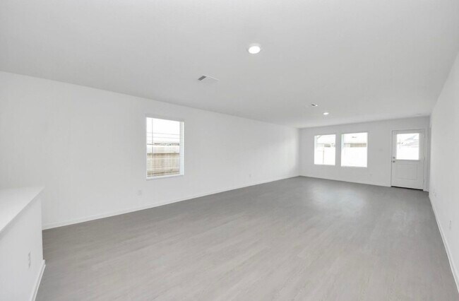 Building Photo - 1031 Garnet Rain Dr