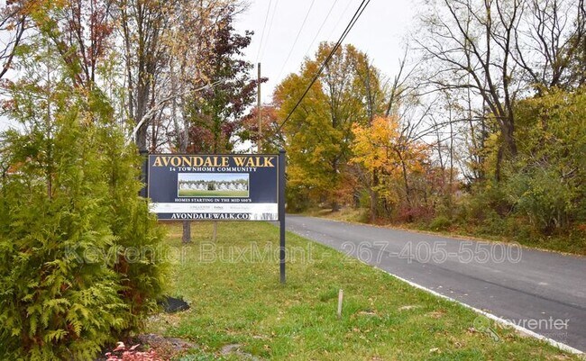 Building Photo - 320 Schadle Rd