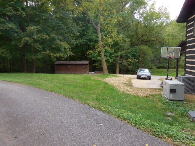 Building Photo - 5696 Strasburg Rd