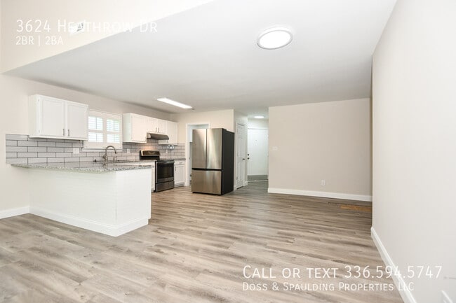 Building Photo - 3624 Heathrow Dr