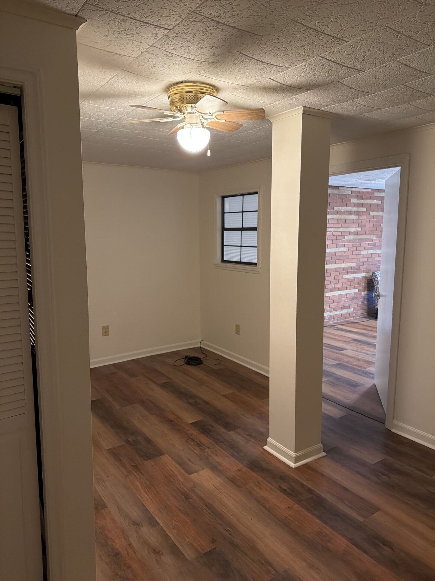 Building Photo - 273 Opperman Dr