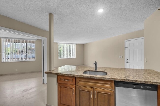 Building Photo - 4015 W McNab Rd