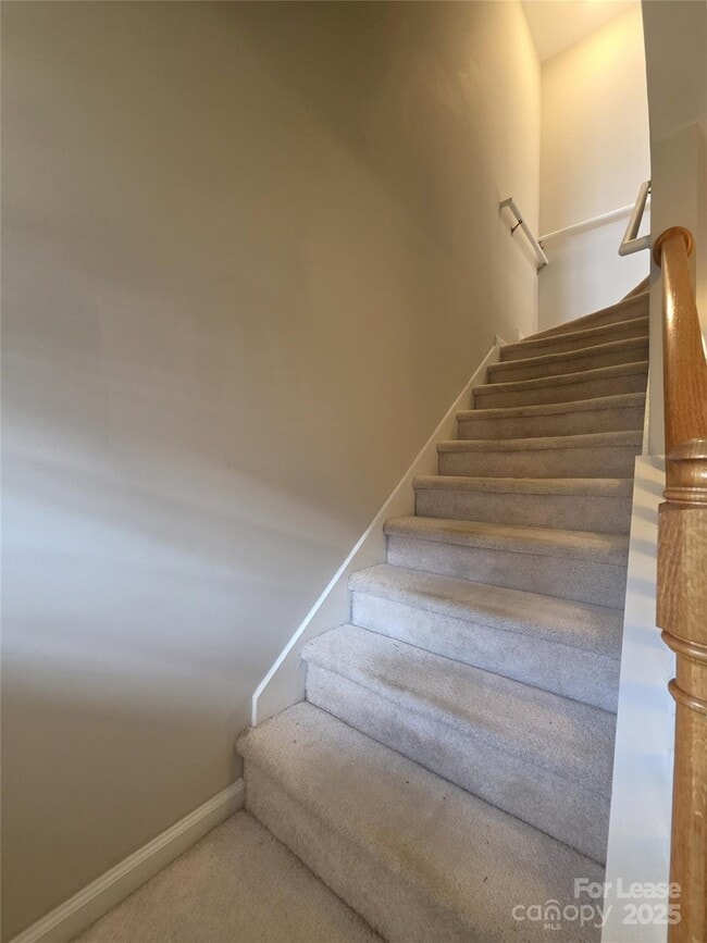 Building Photo - 2107 Lennoxshire Square Ct