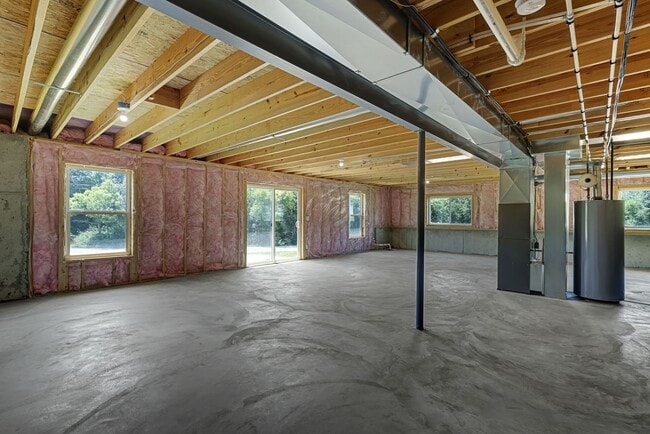 Building Photo - BRAND NEW 3Bed/2Bath Ranch 3 Car Garage
