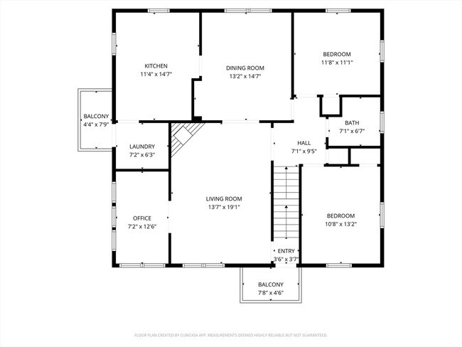 Building Photo - 740 Belmont St