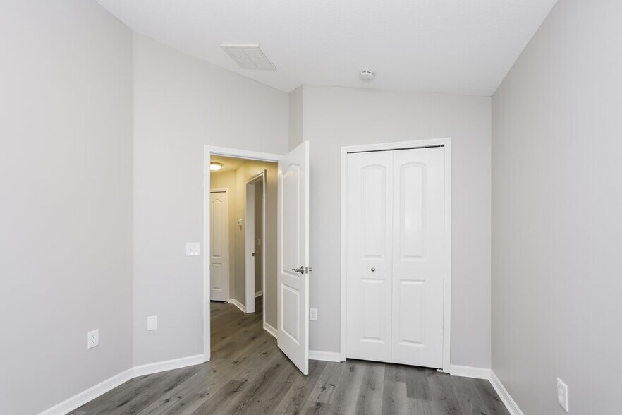 Building Photo - 12710 Evington Point Dr