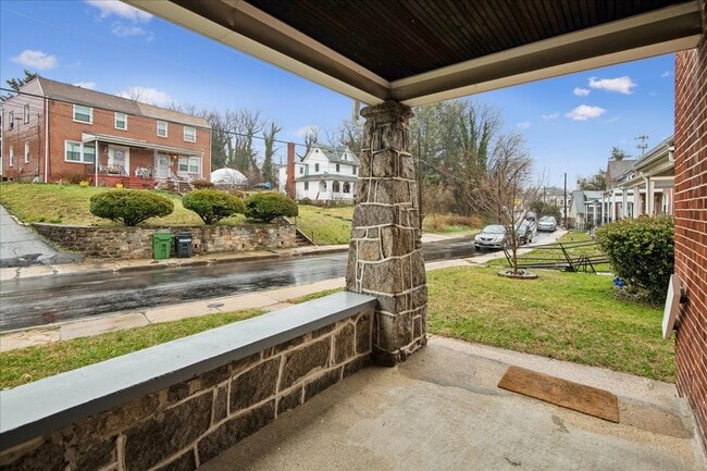 Building Photo - 4007 Biddison Ln