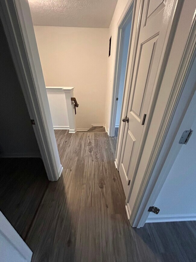 Building Photo - 4847 Limestone Ct