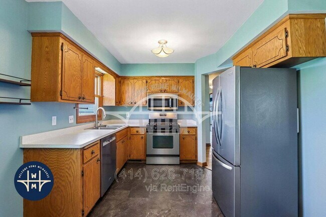Building Photo - 3559 S 33rd St