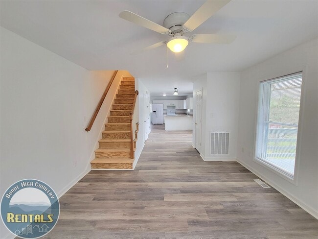 Building Photo - 186 Grandfather Farms Rd