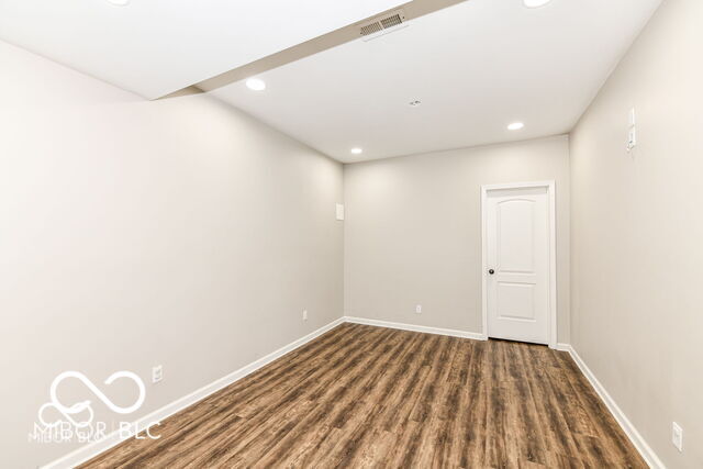 Building Photo - 6252 Sugar Maple Dr