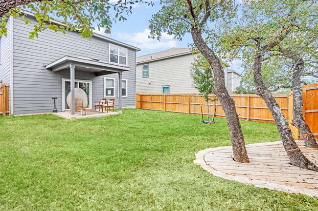 Building Photo - "Charming 4-Bedroom Sanctuary with 2.5 Baths in San Antonio – Spacious 2,097 Sq Ft Home available...