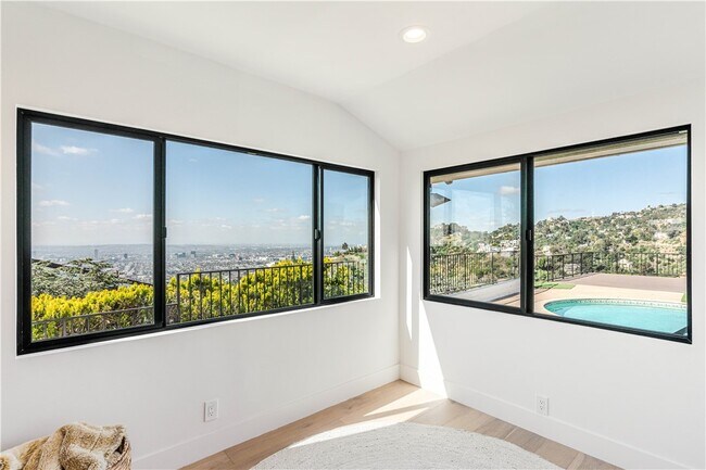 Building Photo - 2155 Hercules Dr