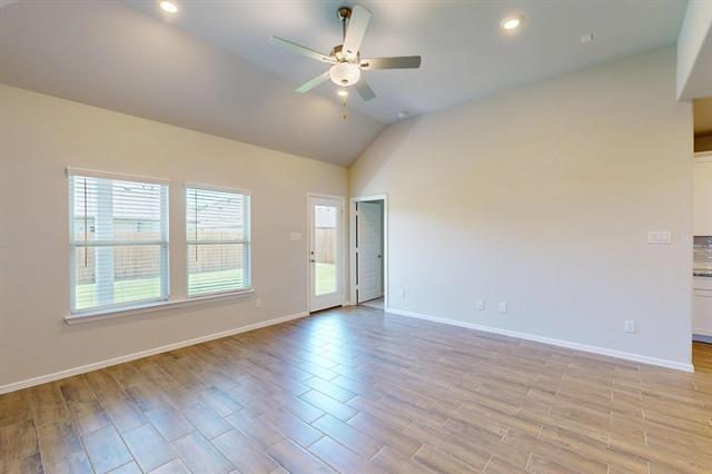 Building Photo - 405 Wydown Dr