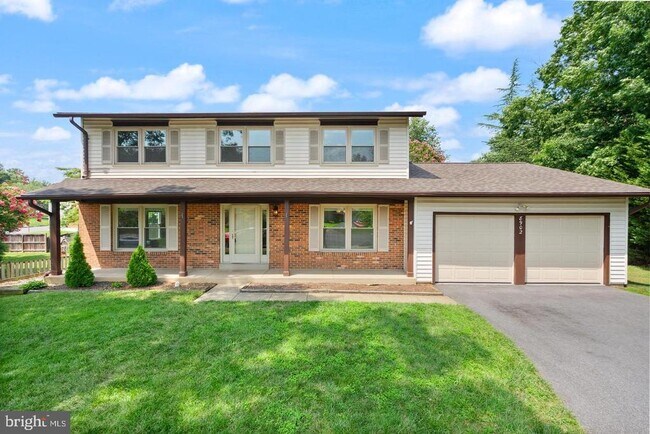 Building Photo - 8902 Huxley Ct