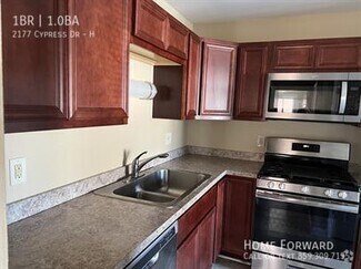 Building Photo - 2177 Cypress Dr