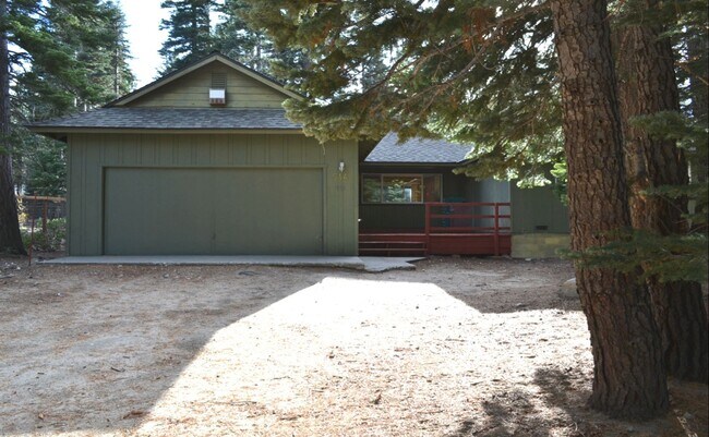 Building Photo - 544 Koru St