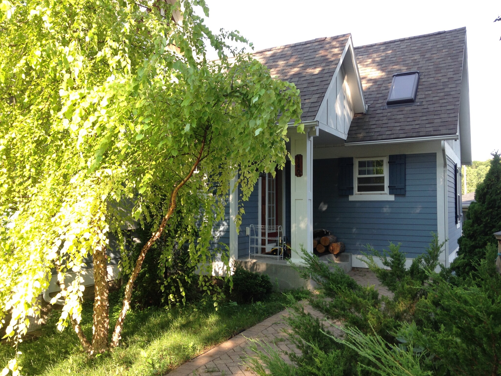 Building Photo - 149 James Ave