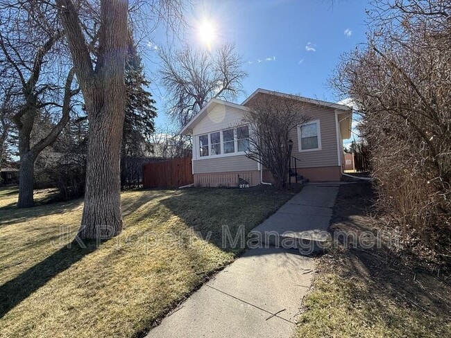 Building Photo - 2716 Central Ave