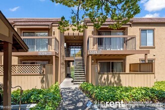 Building Photo - 1 br, 1 bath Condo - 5319 Ridgeview Circle...