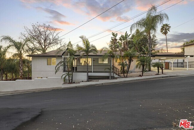 Building Photo - 10941 Cardamine Pl