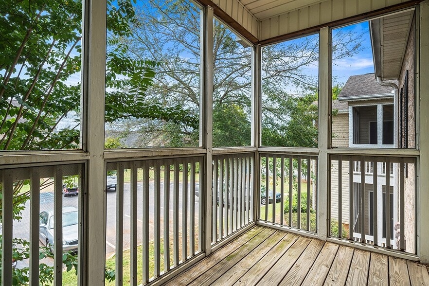 Highland Lakes Apartments 1908 Briarwood St Prattville AL 36066