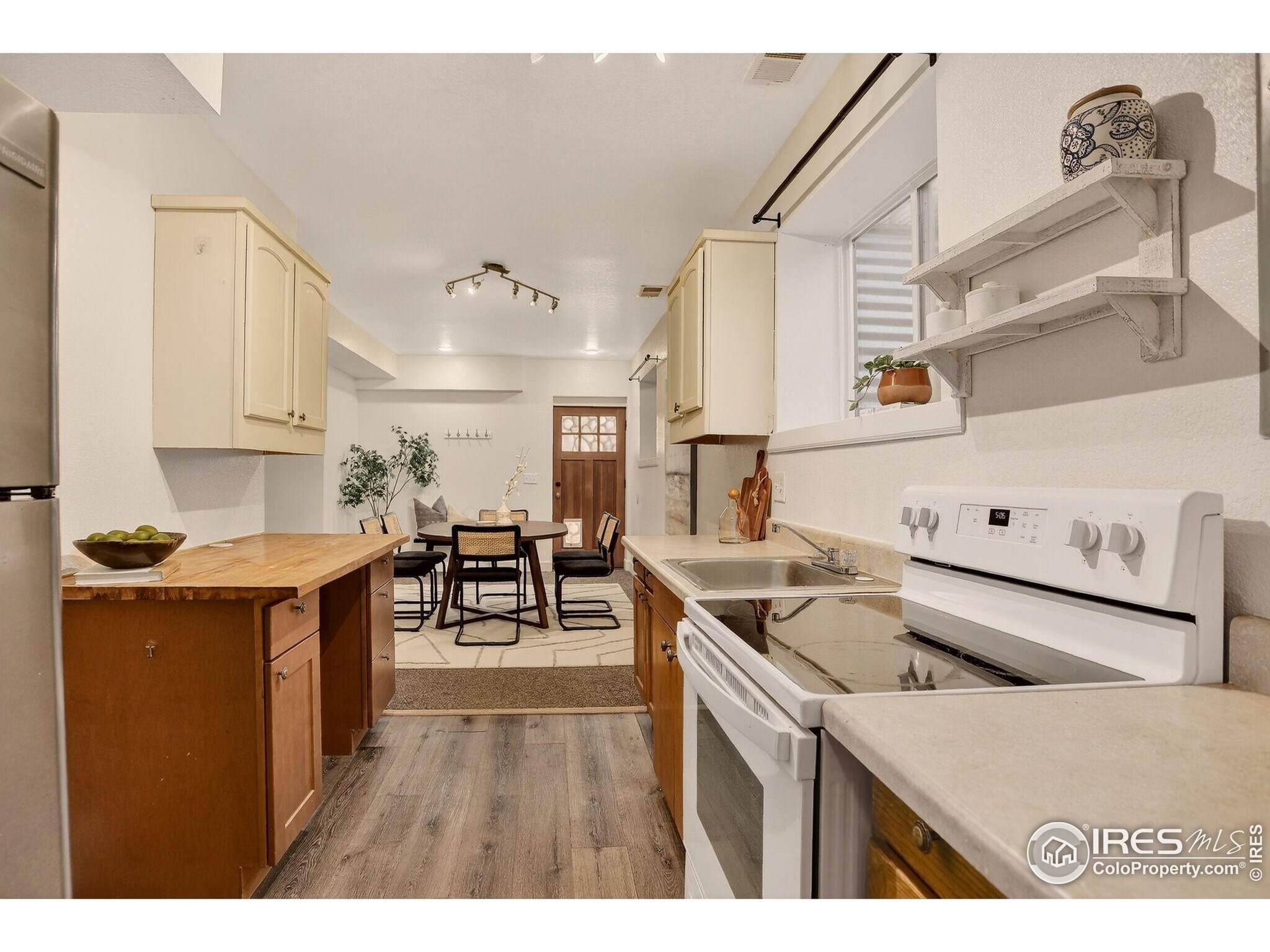 Building Photo - 1509 Pratt St