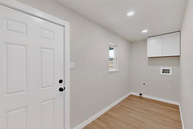 Building Photo - 208 Ponderosa Ln