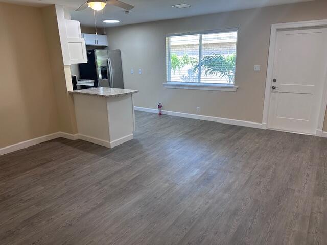 Building Photo - 2850 Hinda Rd