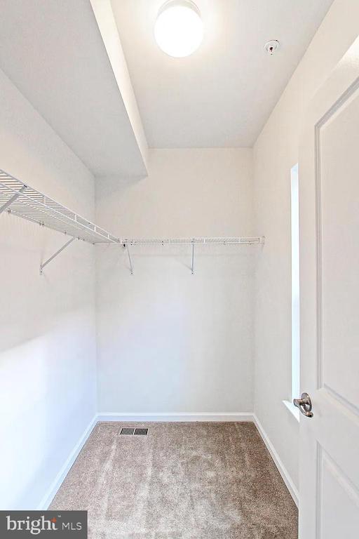 Building Photo - 13652 Endeavour Dr