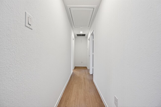 Building Photo - 26738 Cascade Sunrise St