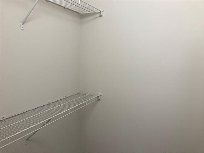 Building Photo - 273 Housley Dr