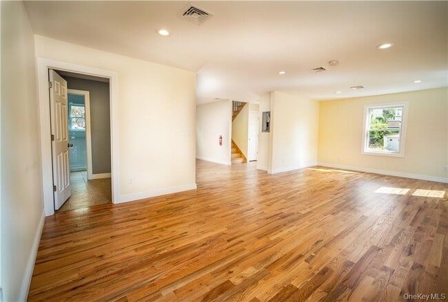 Building Photo - 69 Schneider Ave