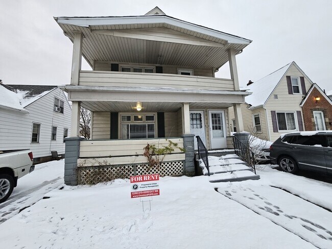 Primary Photo - 4915 E 109th St